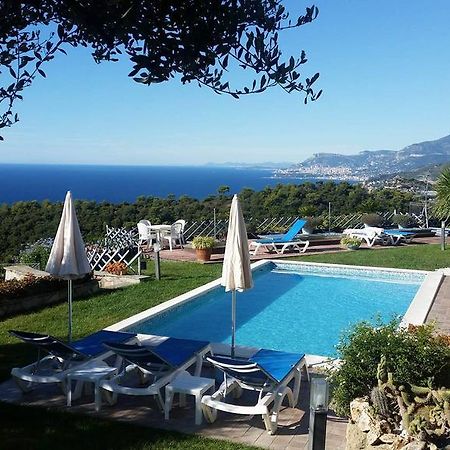 Villa Montefontane Camporosso  Luaran gambar