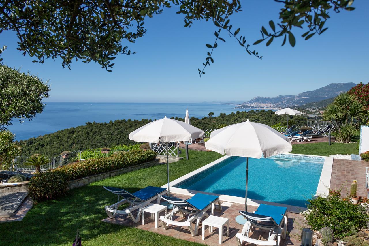 Villa Montefontane Camporosso  Luaran gambar
